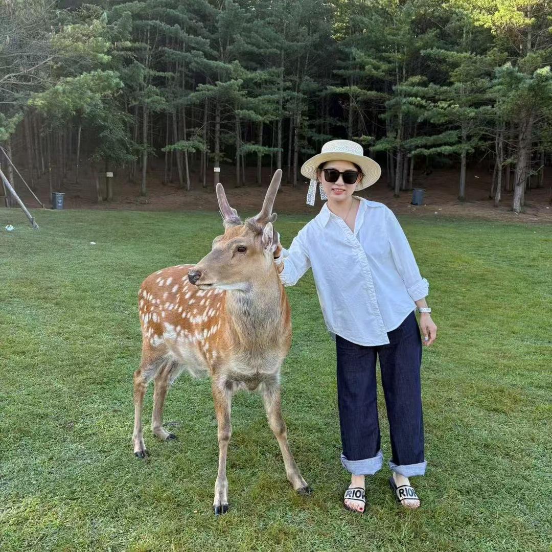 秦不晚雪地靴工厂店