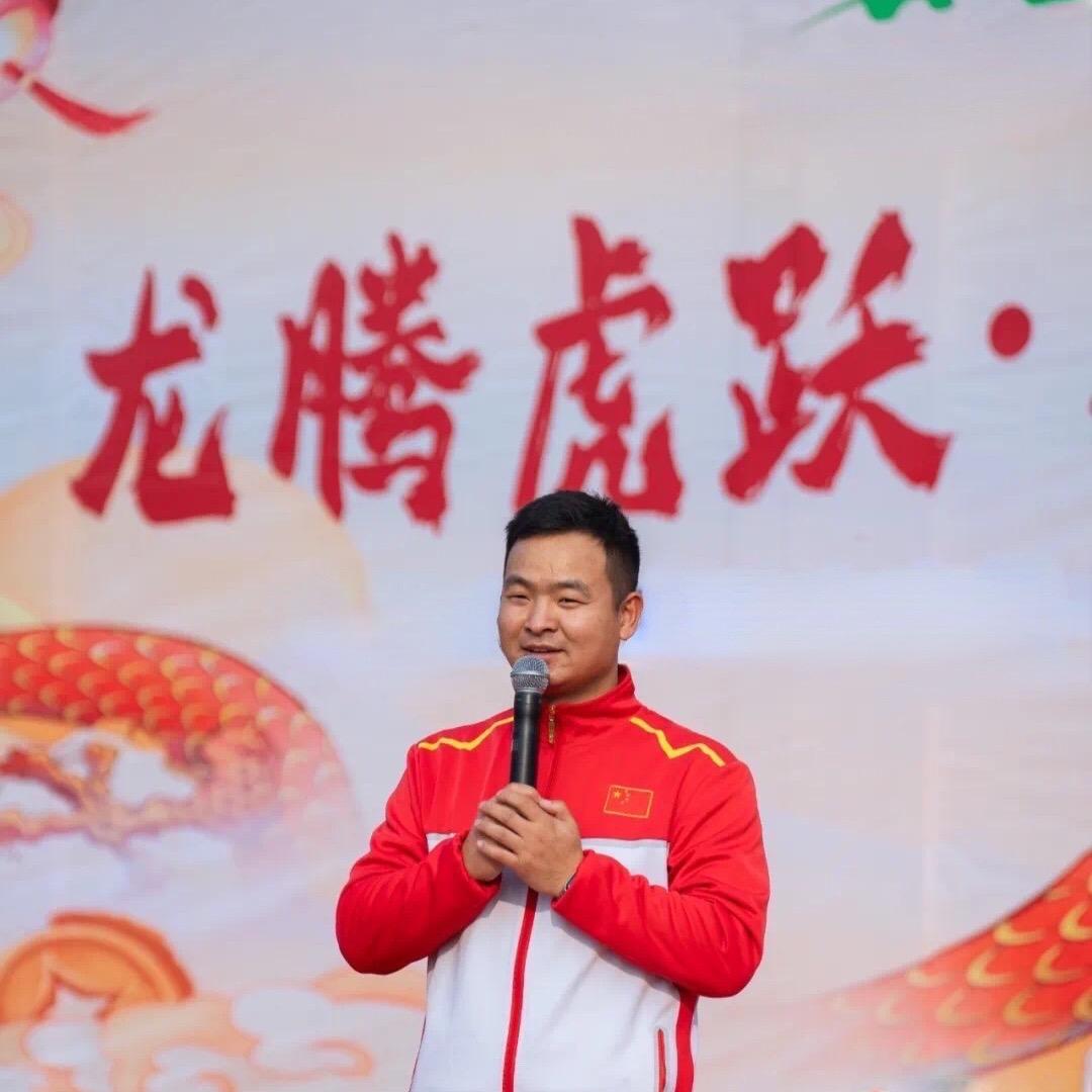 牛福临