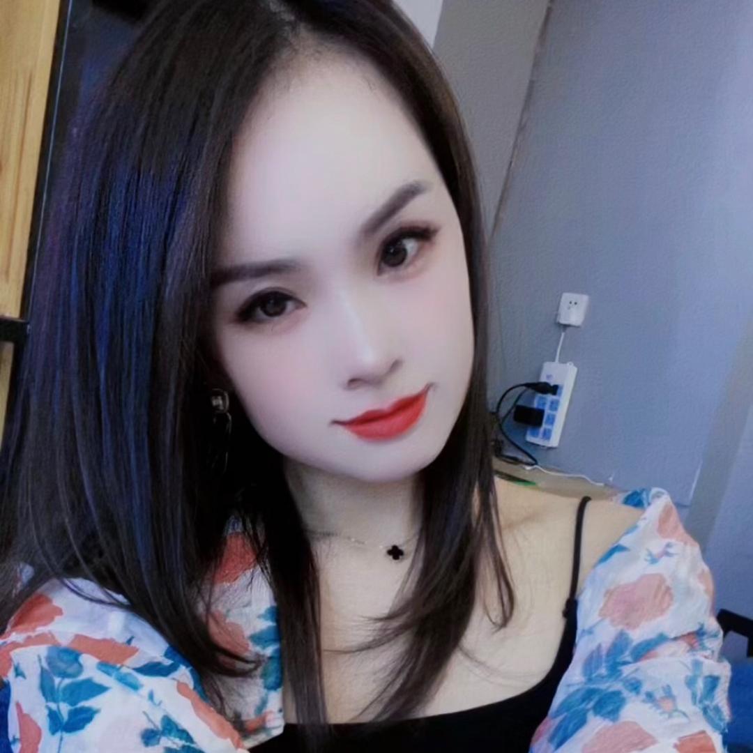 芳芳@