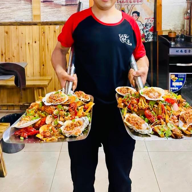 兰州新区牧原铁锹一哥