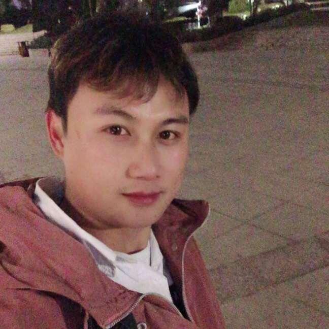 刘同学😈