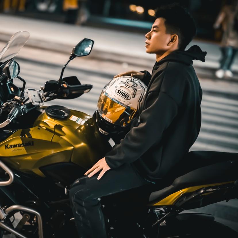 大万秒车 佛山极速机车 猛价收车!!!