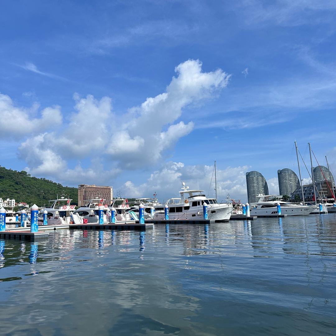 ￴ ￴￴ ￴￴008