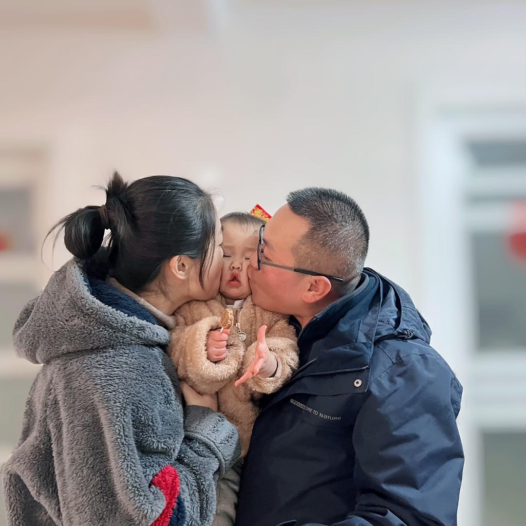 沐沐小盆友
