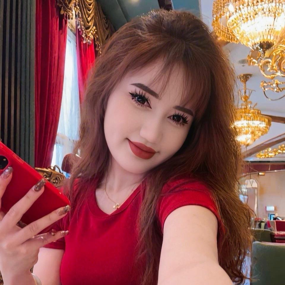 🦋...𝓐𝓻ζ𝓾… 🎀