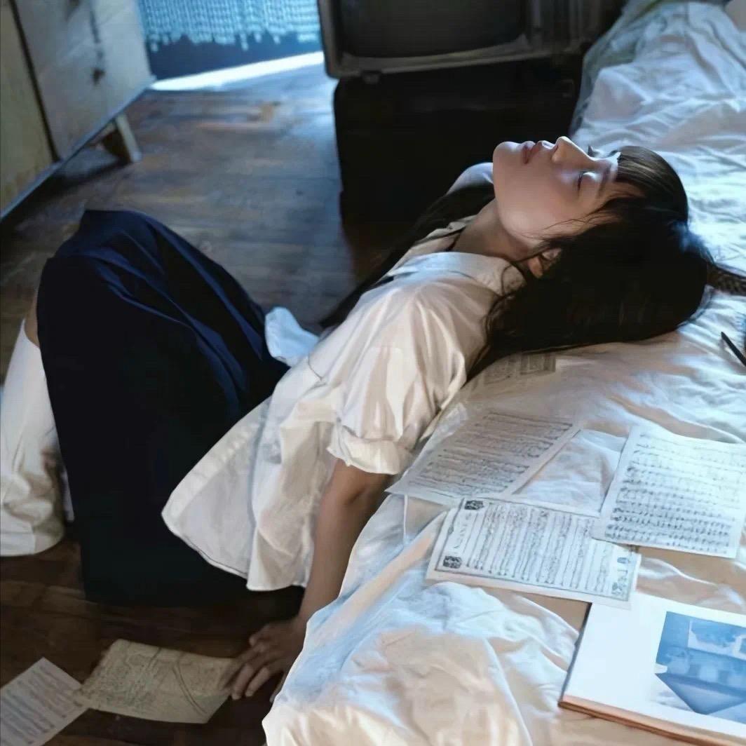 肚子ᵍᵘᵍᵘ叫.