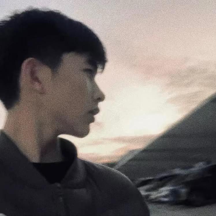 冷…