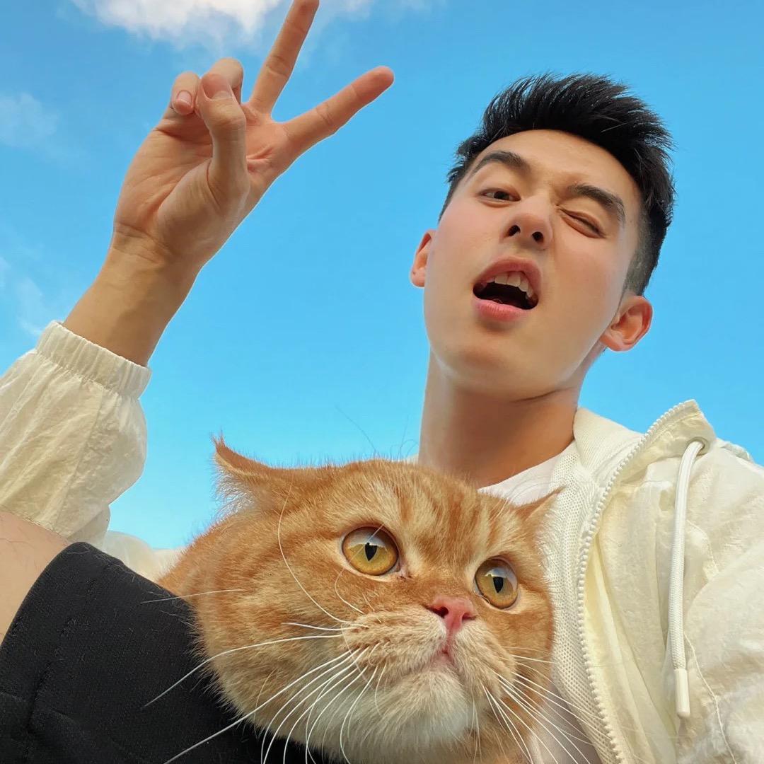 而今