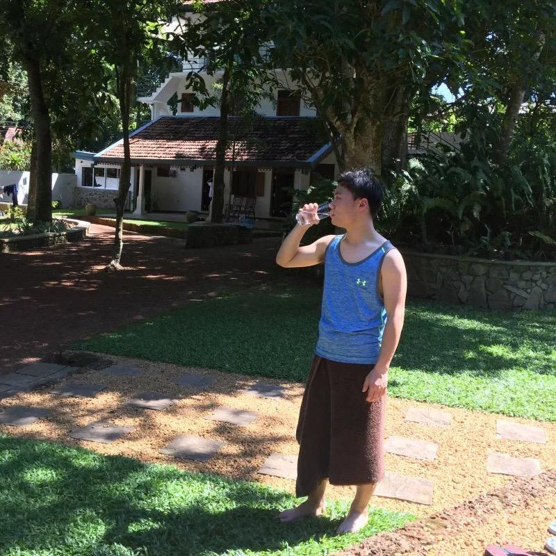 若你喜欢怪人其实我很美