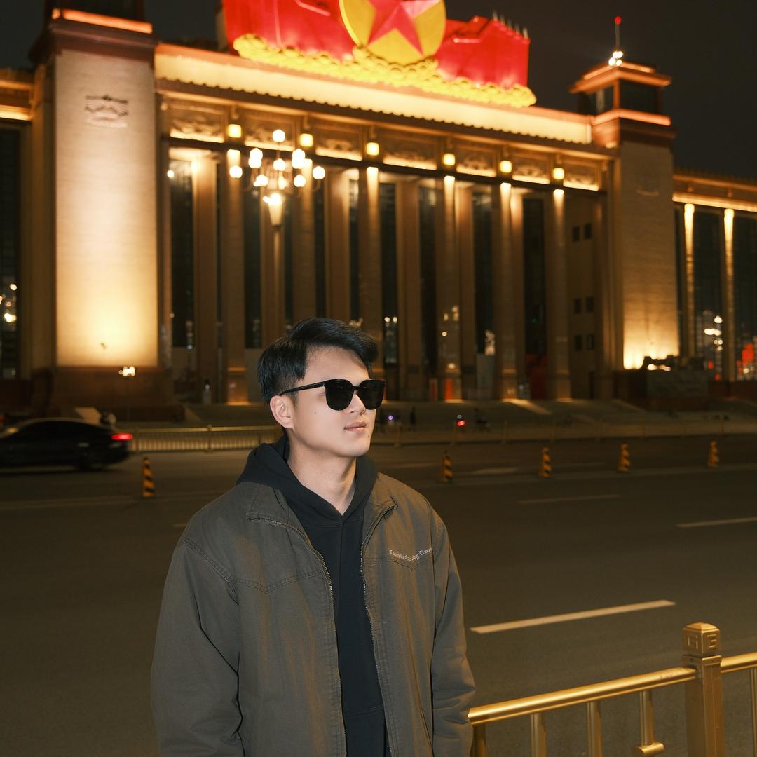 五月花经理康康