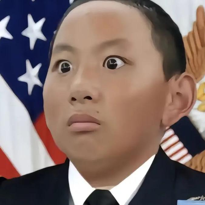 被人谈论传闻的疯子