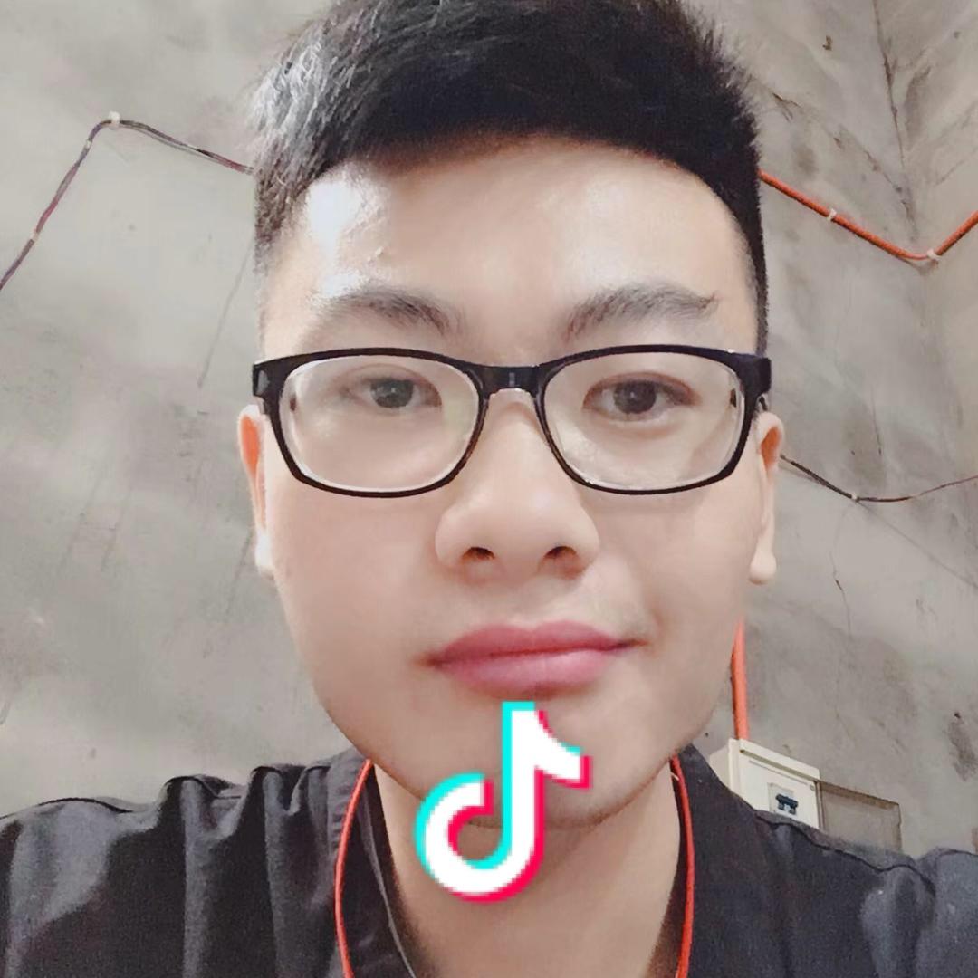 人无再少年。相逢拌酩酊