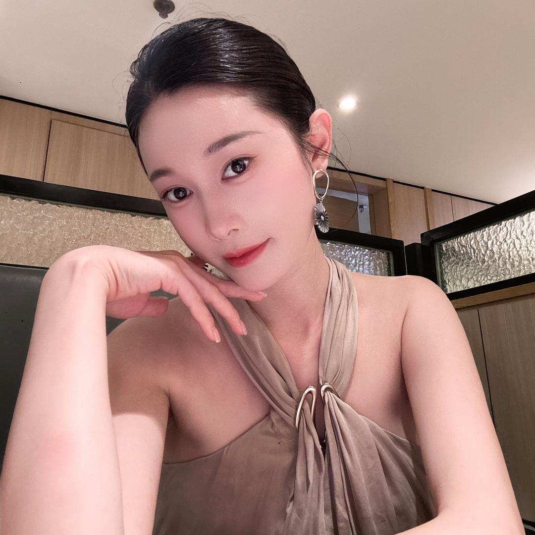 邓钰琳