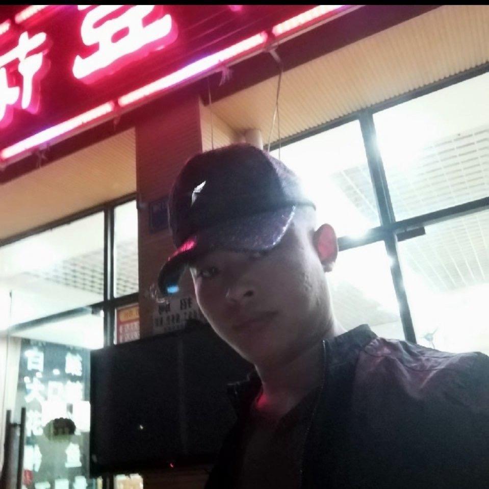 亮娃子石锅豆花鱼(松垭店)