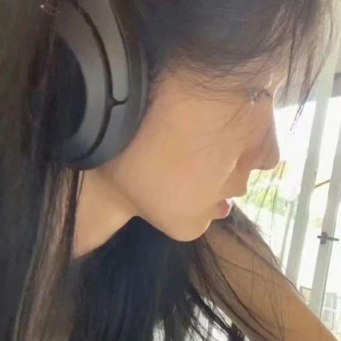 极品霸道小美女