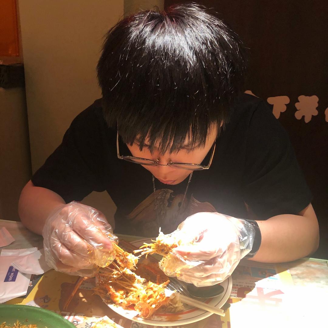 寰。
