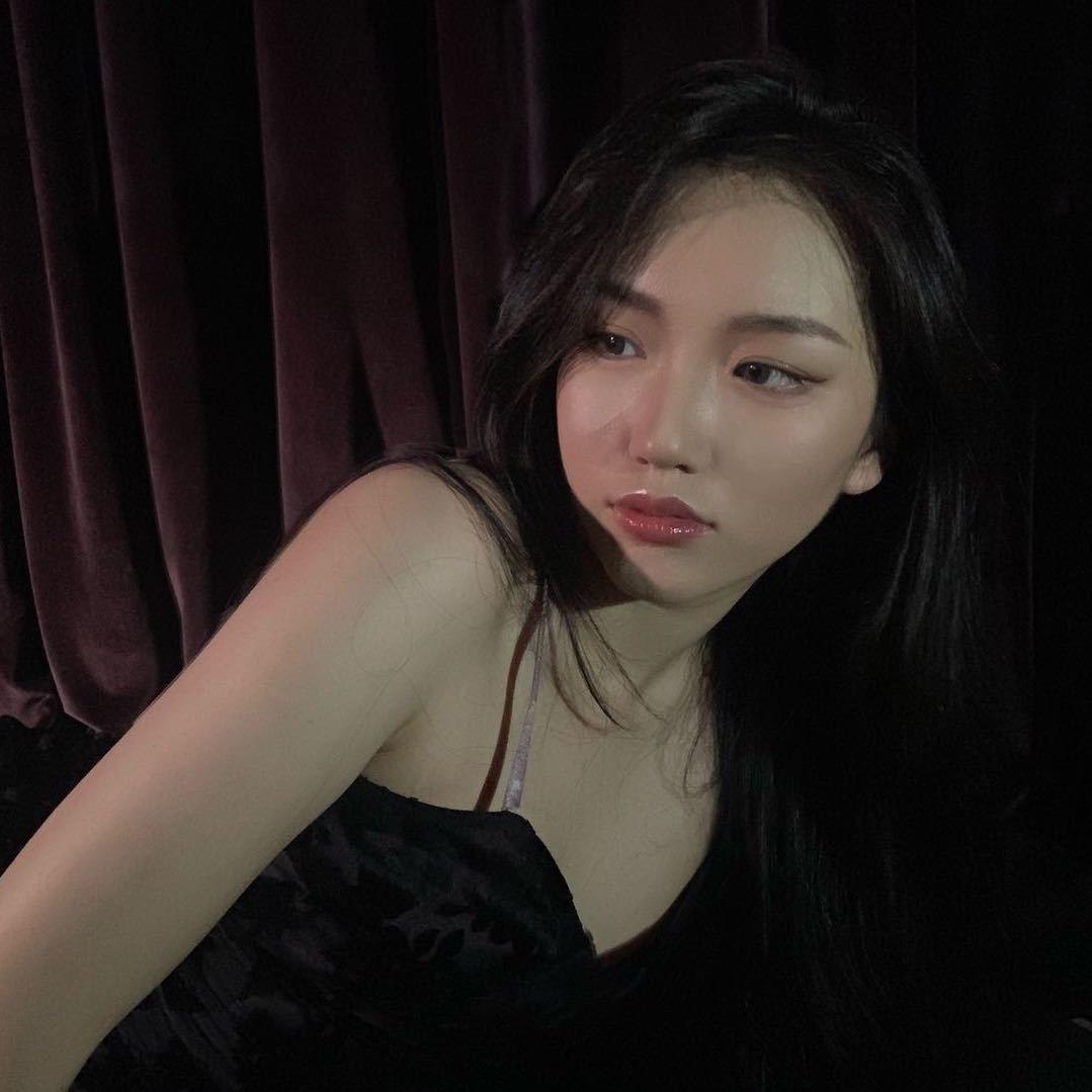 Zzzzzia