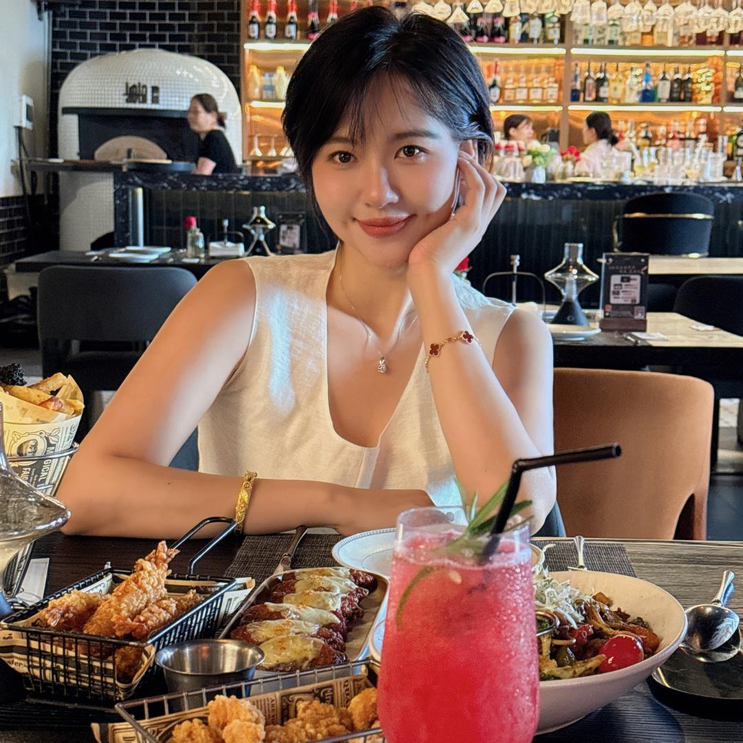 ✨小酒窝💋