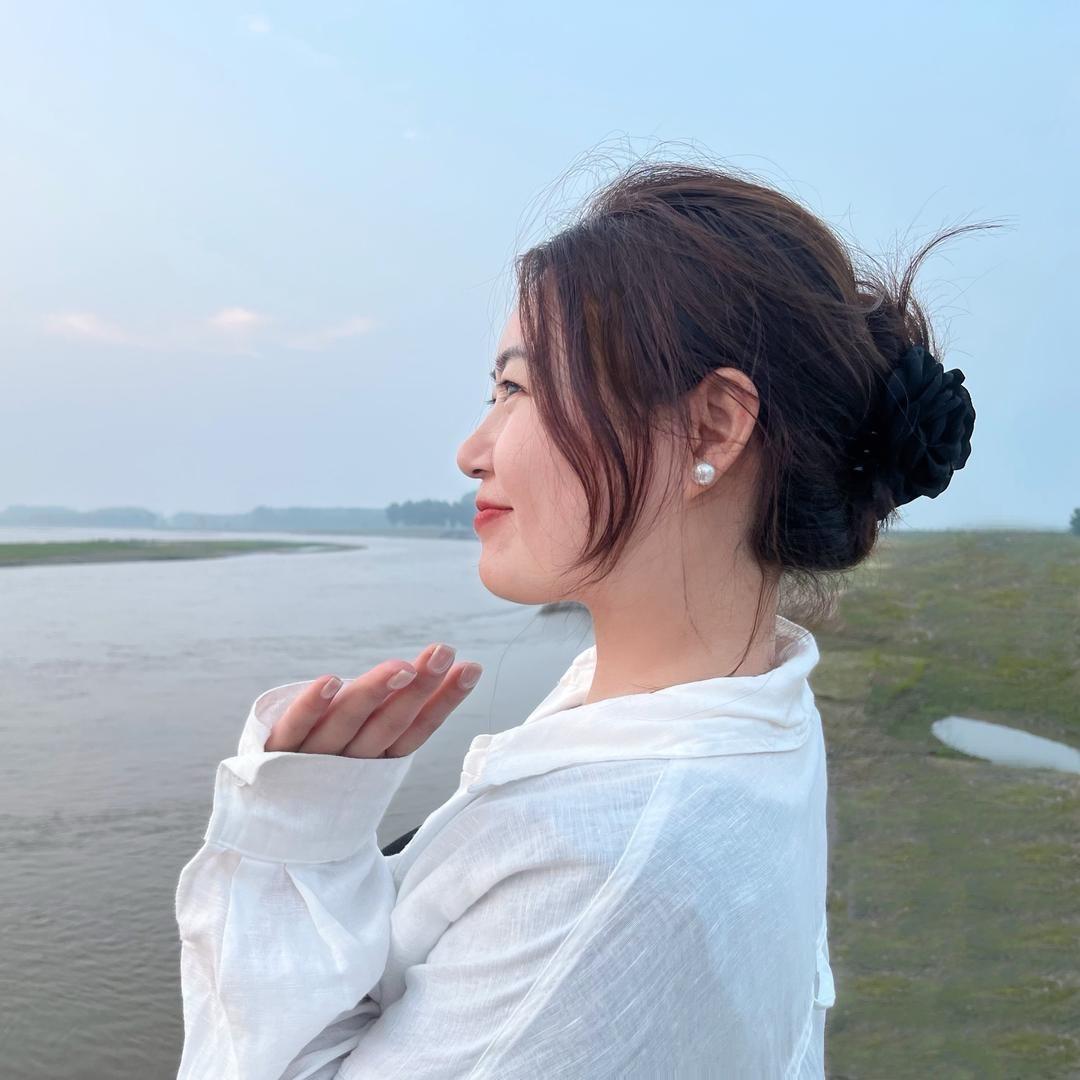 小百玲