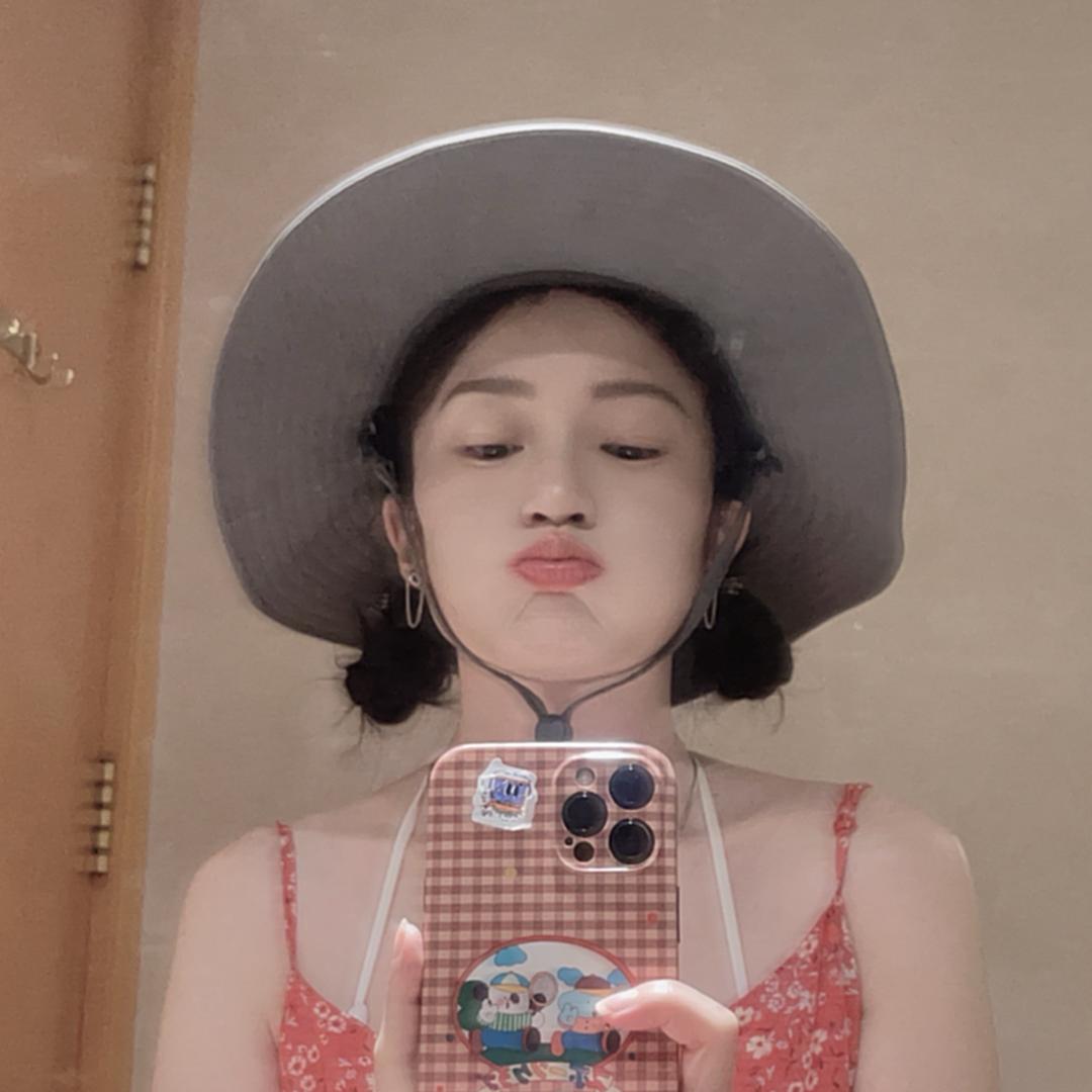 我是萌萌啊 mua~