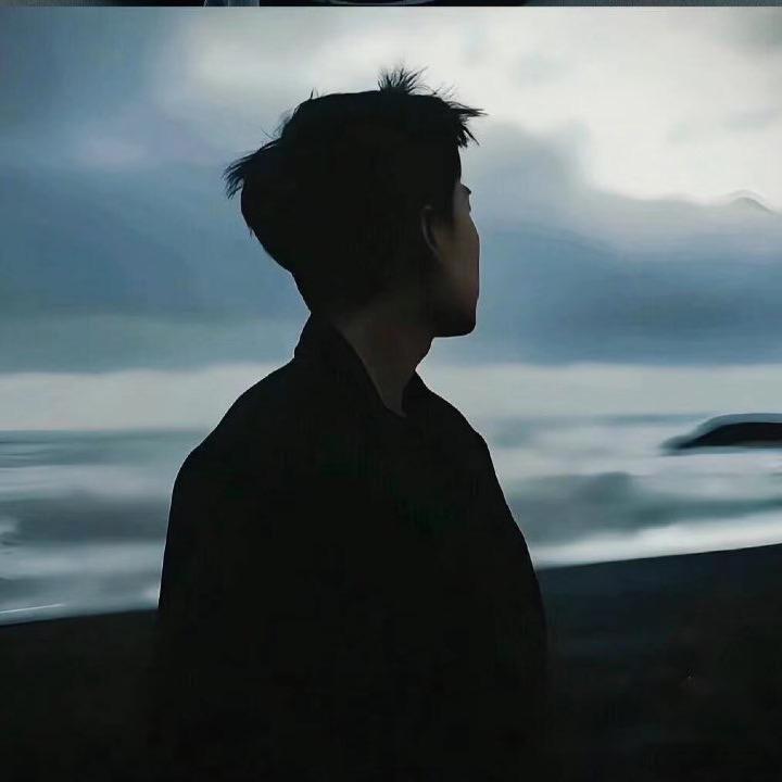 前楠友-