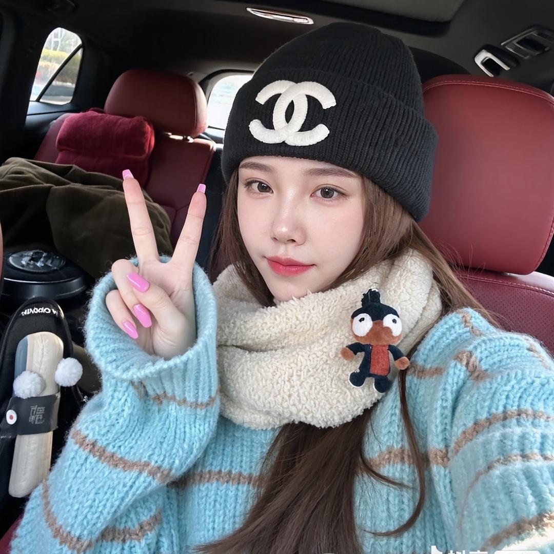 小爱☀️