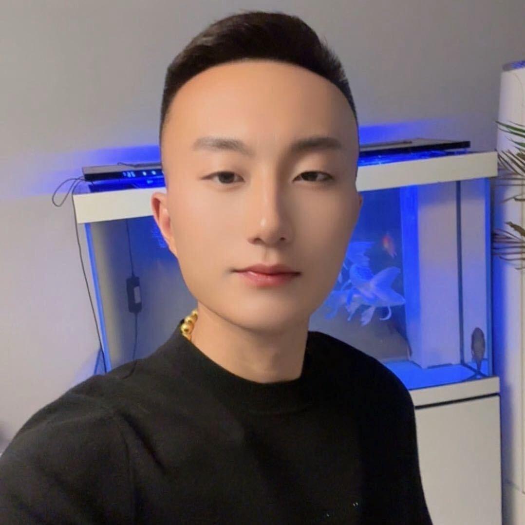 暴躁的小野猪🐗