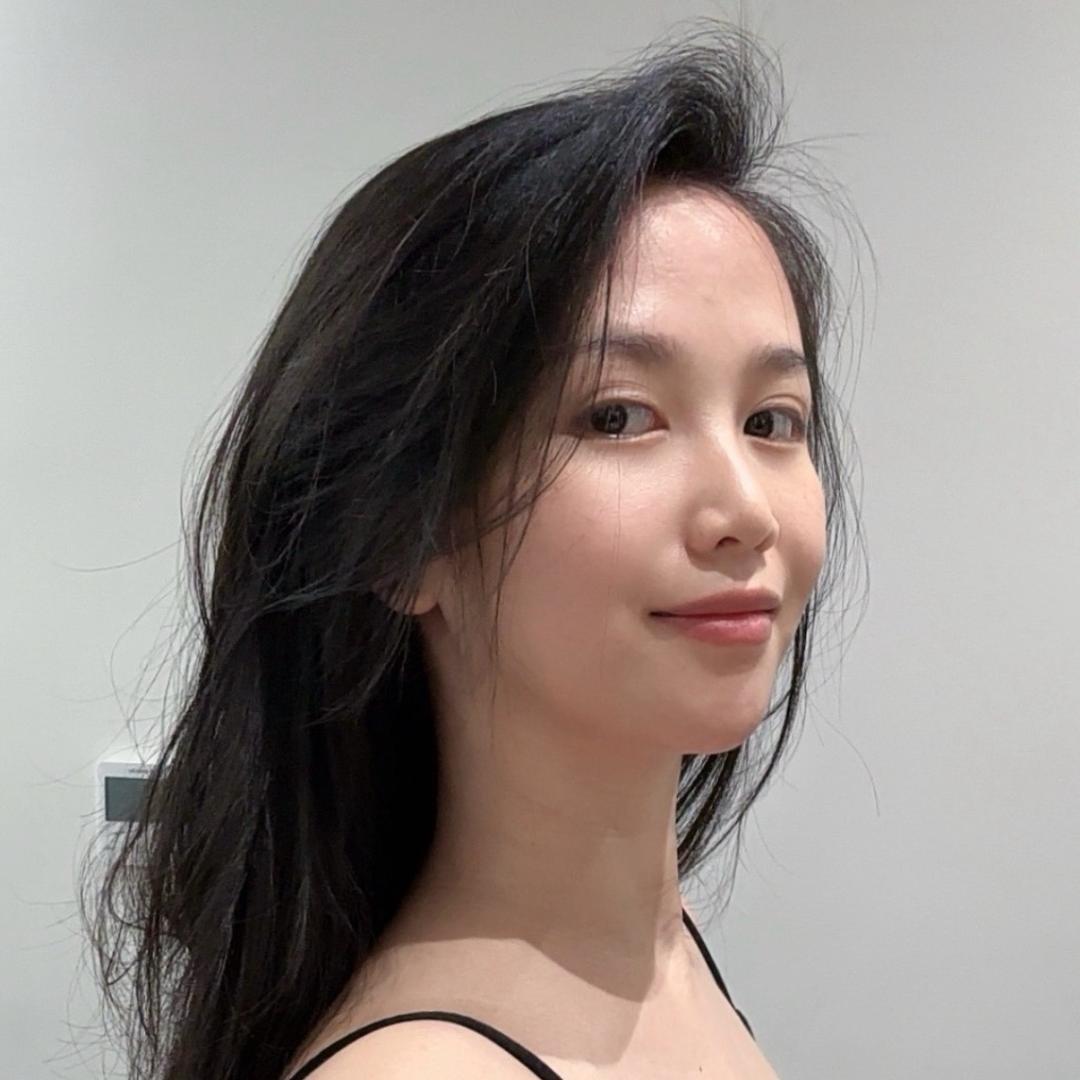 年年有的余明明