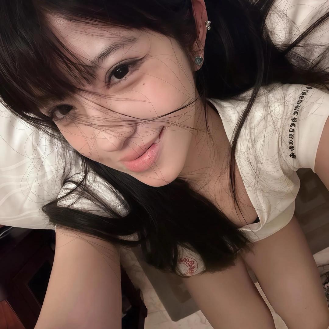 滢^