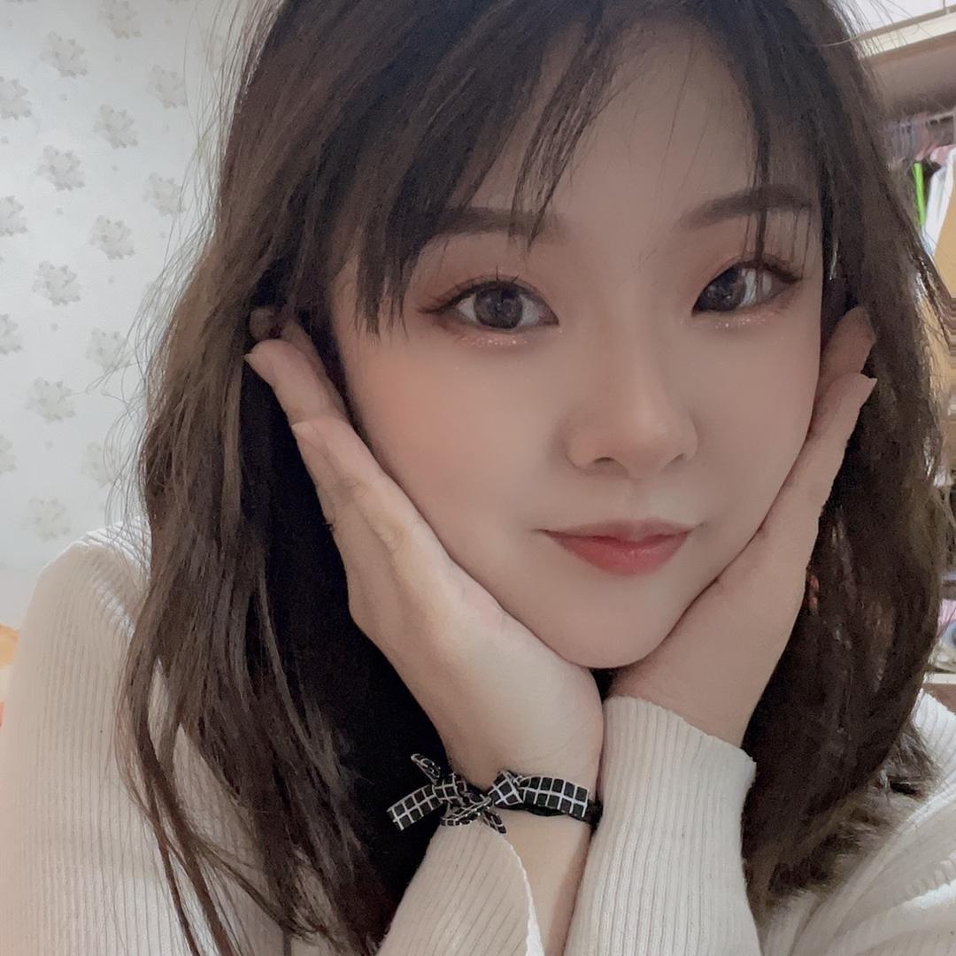 阿鸿鲜果果业 琪琪