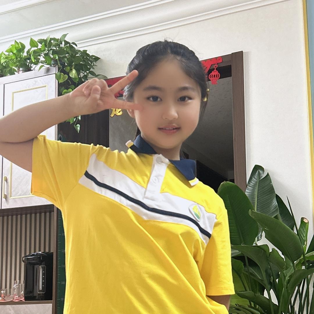 小墨墨吖