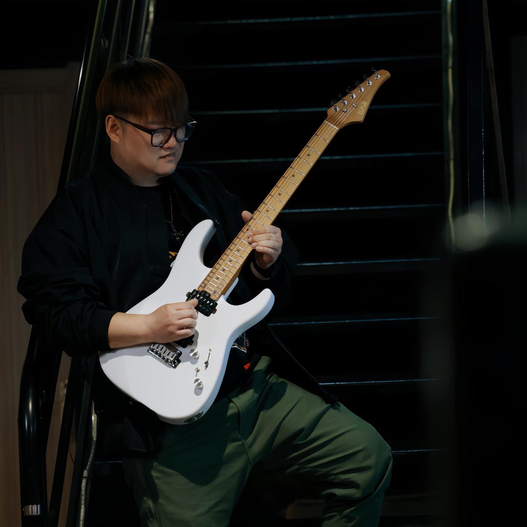 吴琳guitar