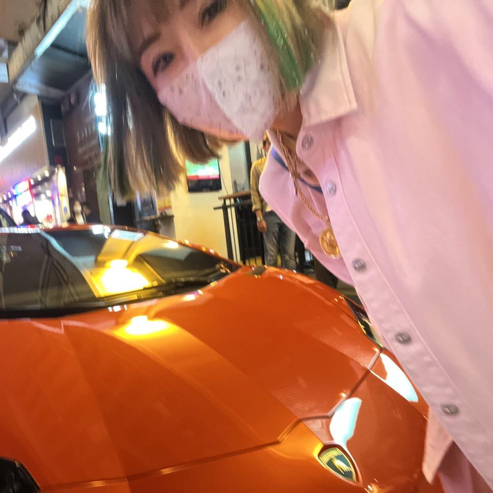 跪天跪地跪亲娘