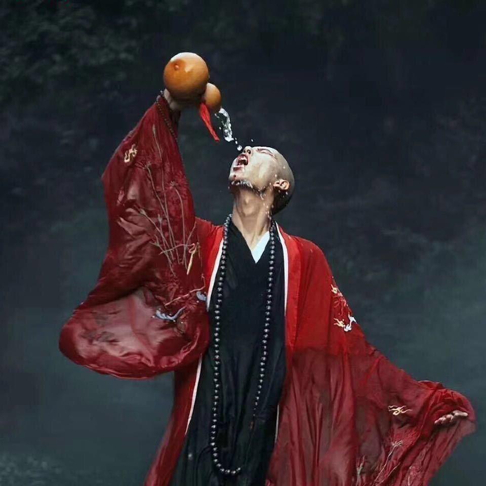 拍卖奇才谢景行头像
