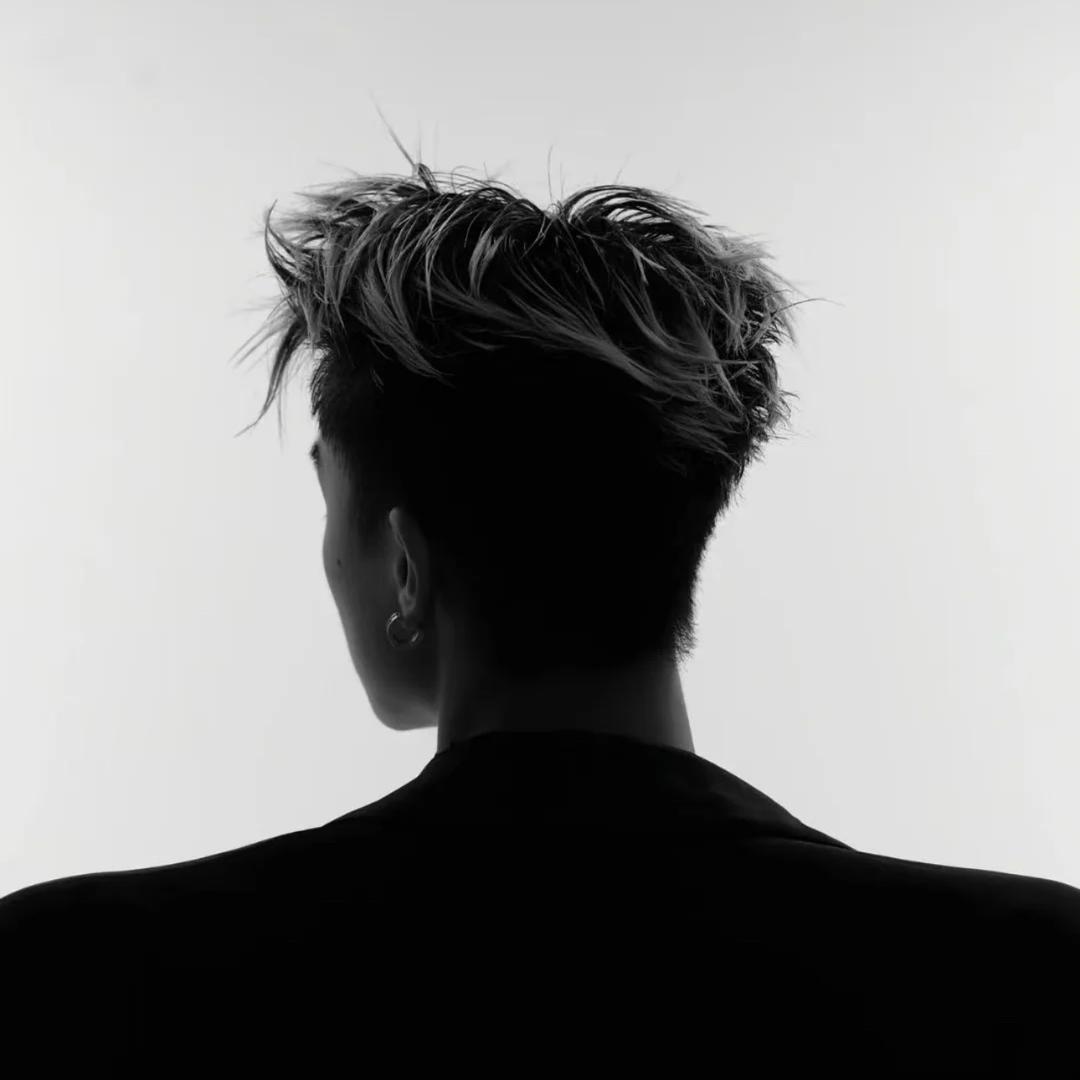 万森男生发型-西燃