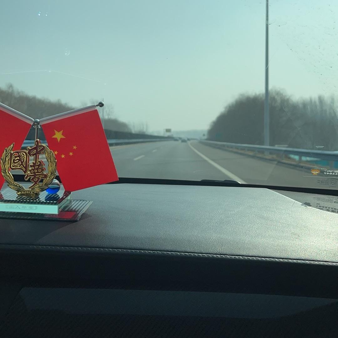 琳琳进厂