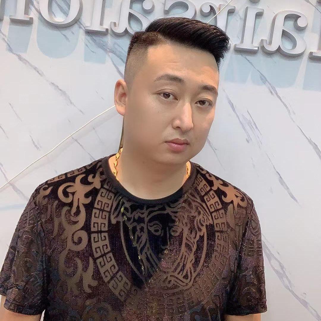 大上海的朋哥哥