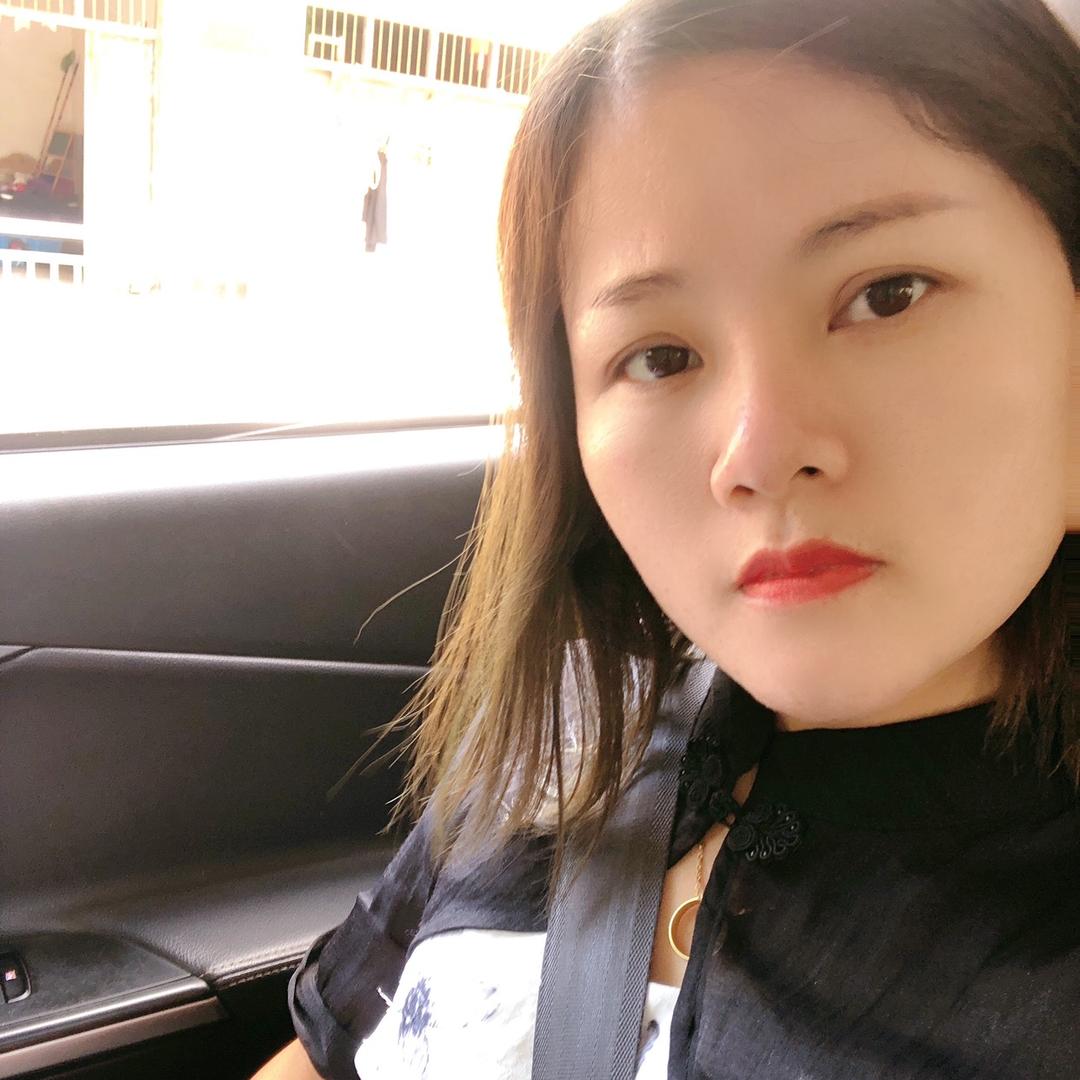 依美人皮肤修复中心(世纪花园店)官方号