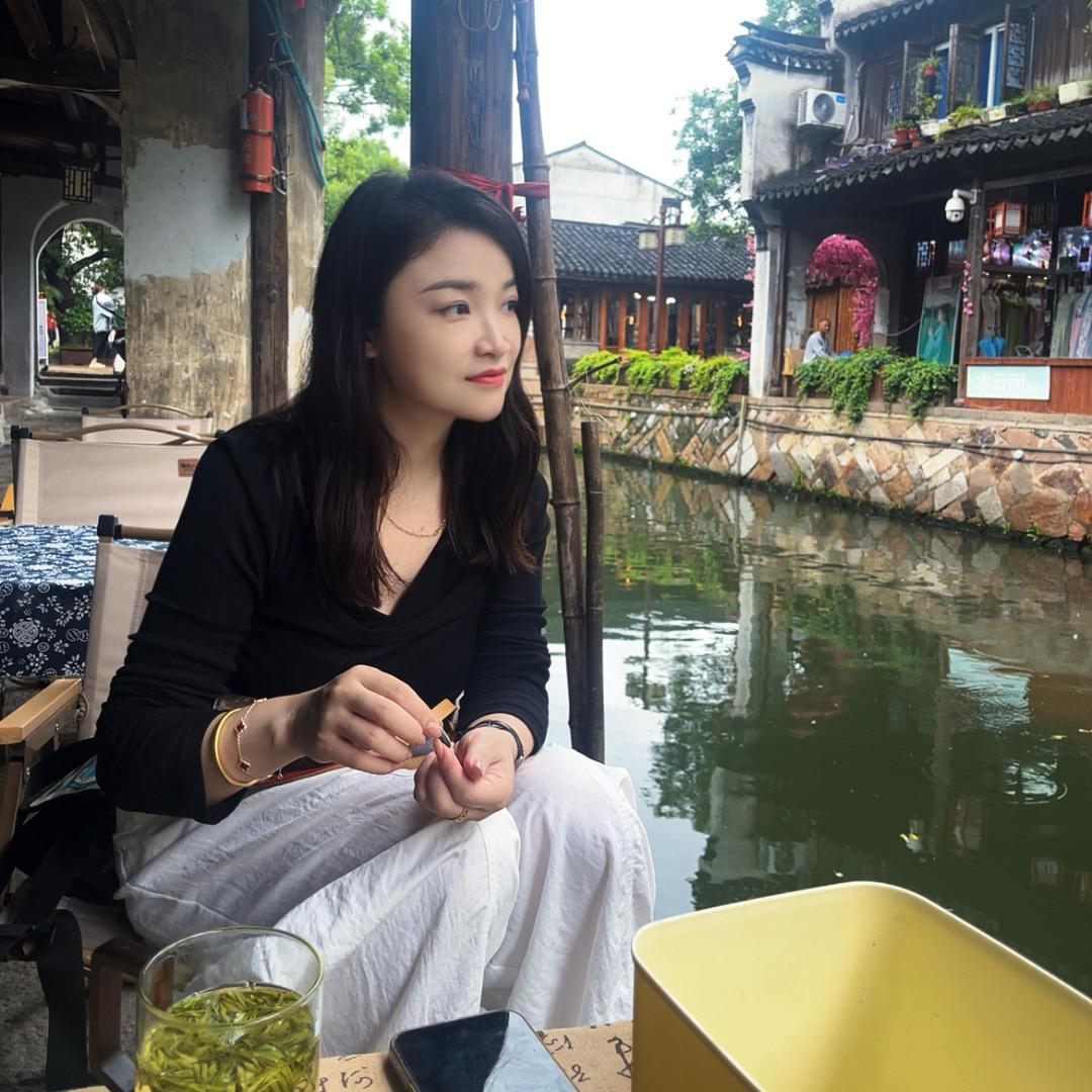 边吃边烤鲜货小院