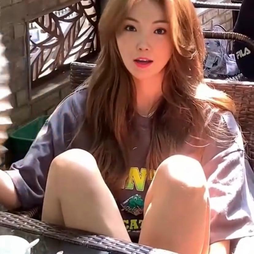 小妖灵🧚‍♀️🧚‍♀️