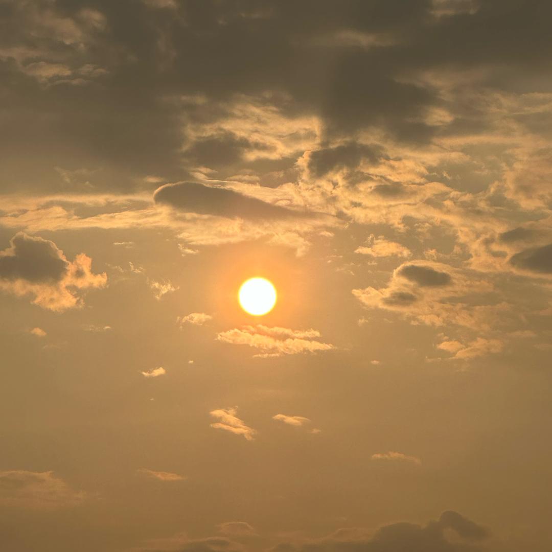 期圆高端服饰店