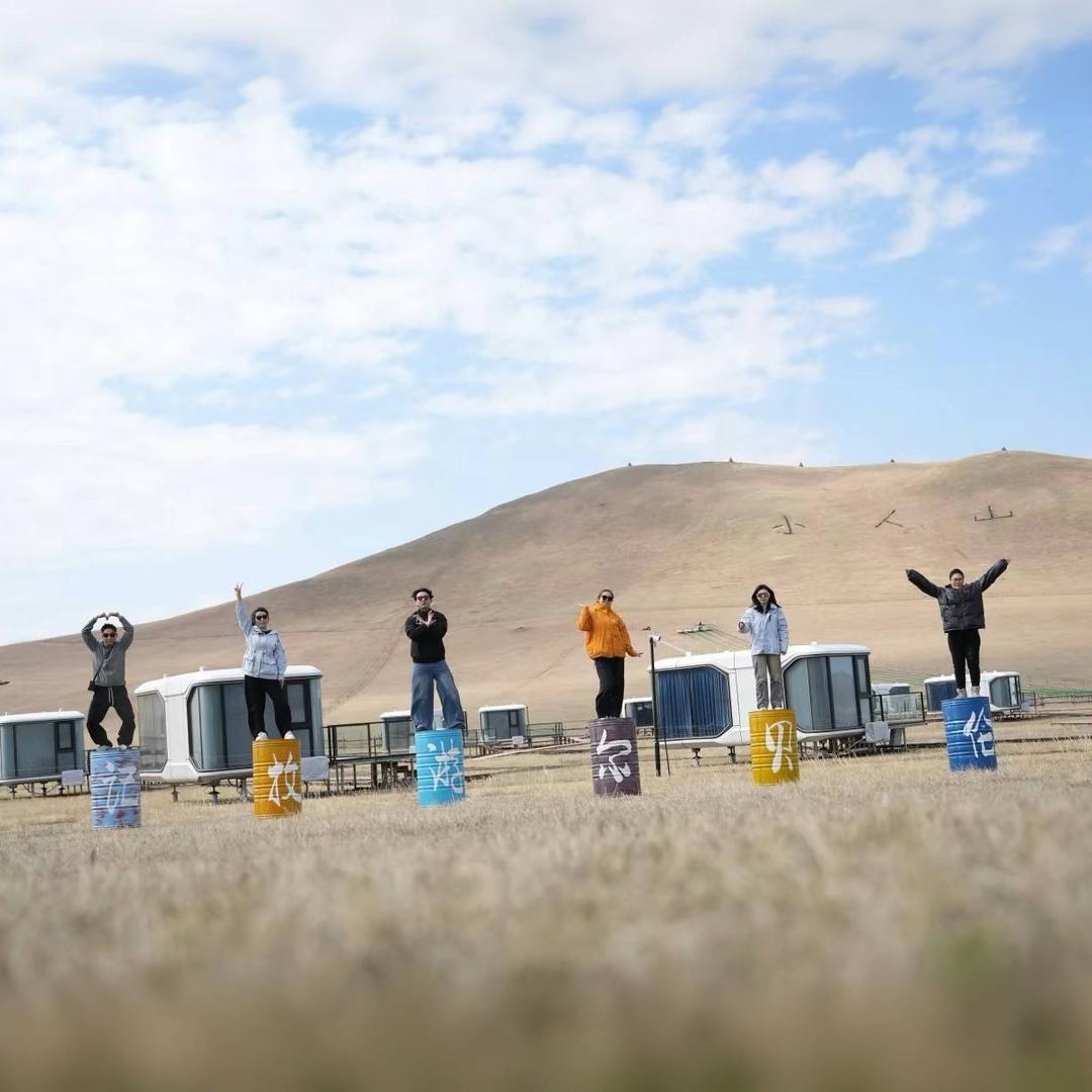 呼伦贝尔旅行推荐官·年年