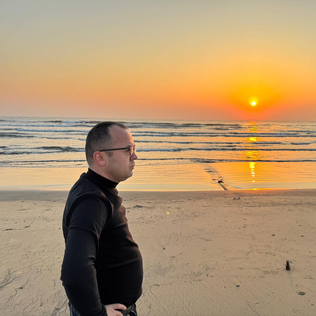 闪秀哥手机维修(阿瓦提店)专用号