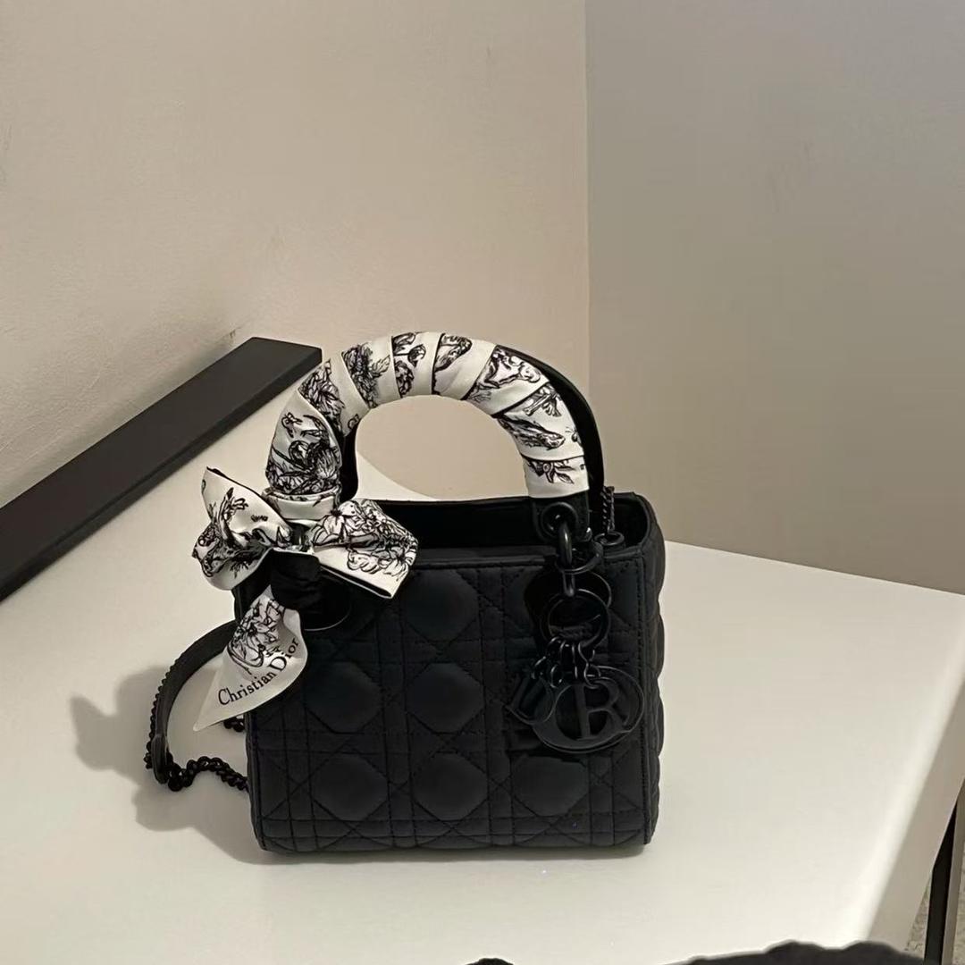 米多多吖💰