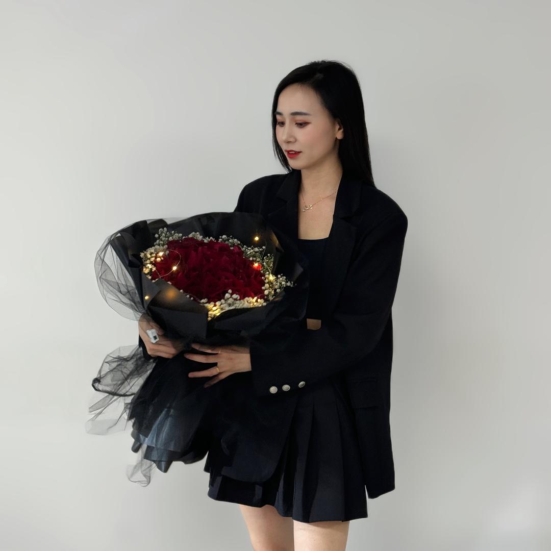 .L～罗群