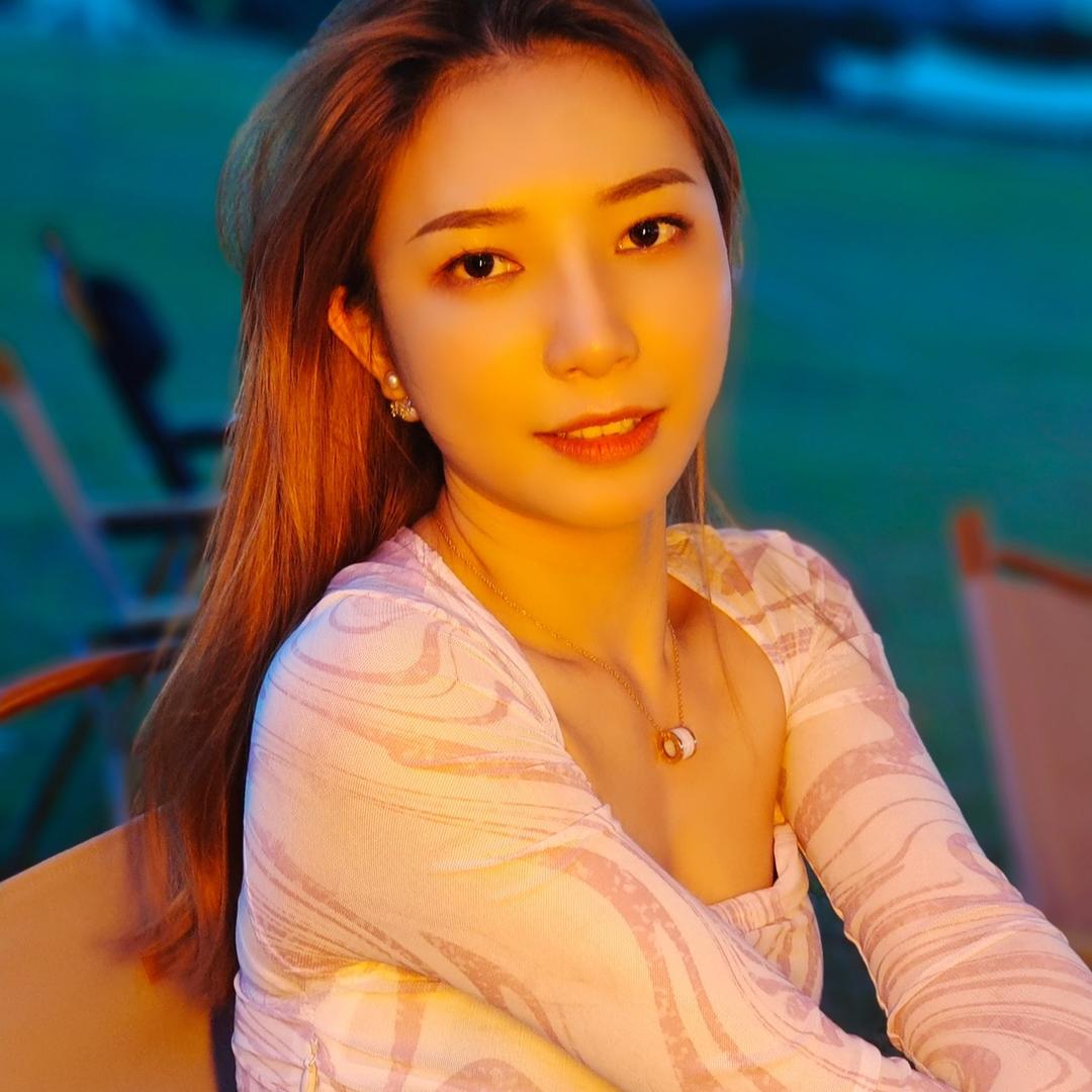 丽丽（菠萝妹🍍）