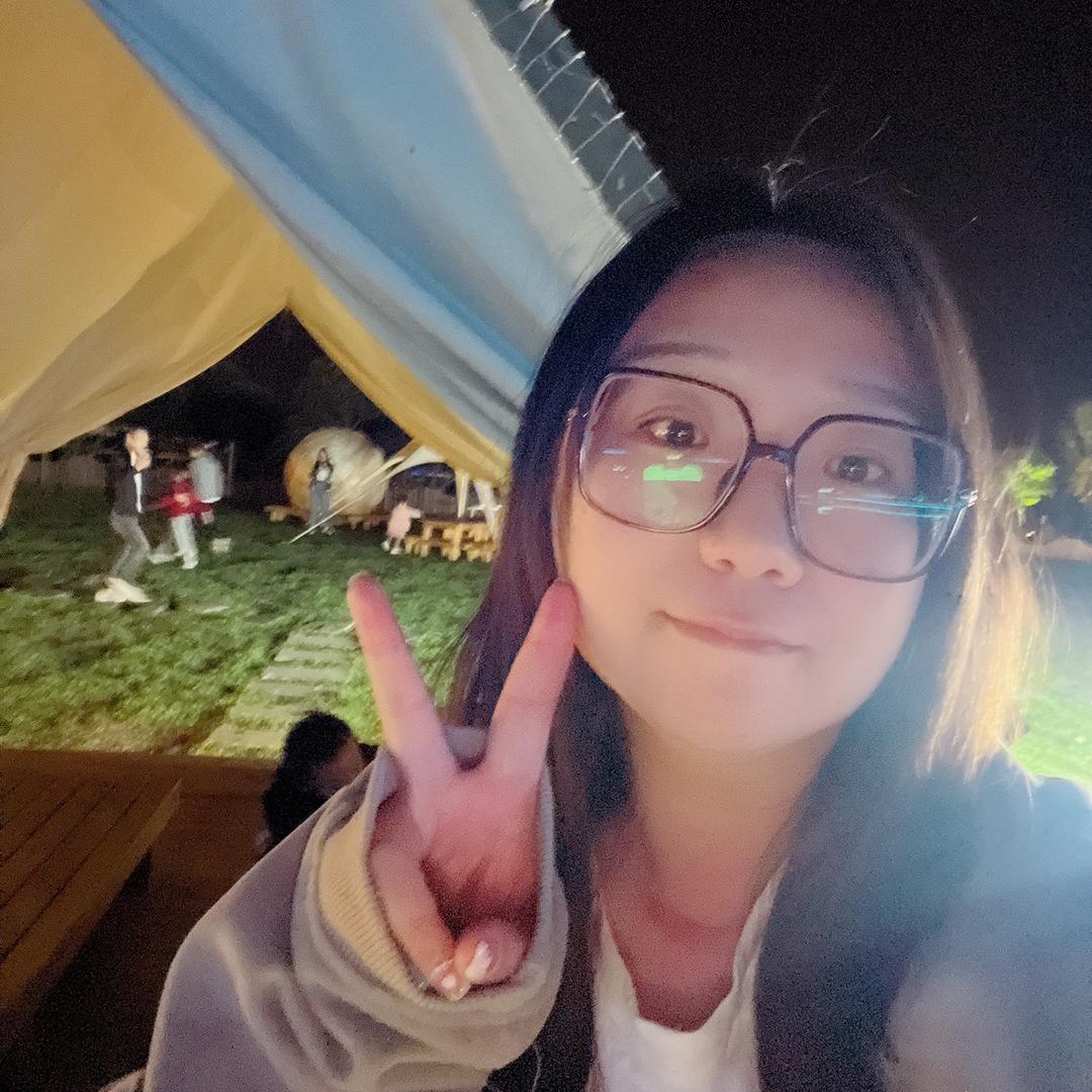 是又又吖