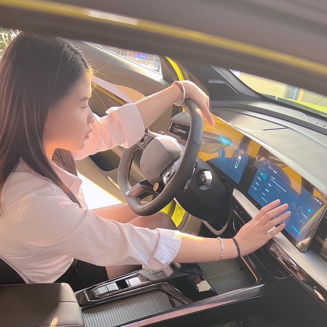 中山市荣森达汽车