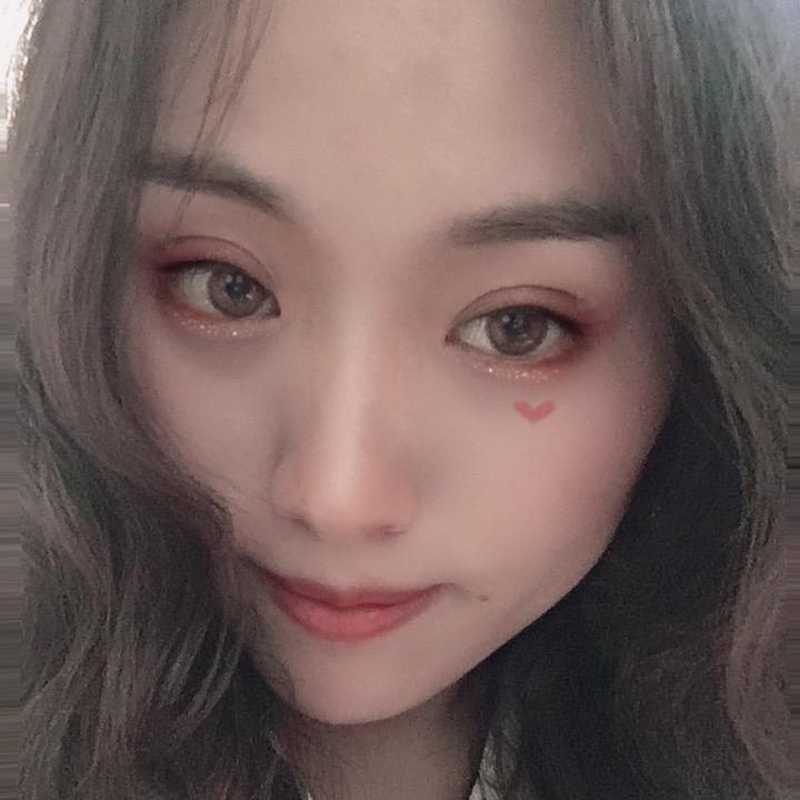 莹莹💕