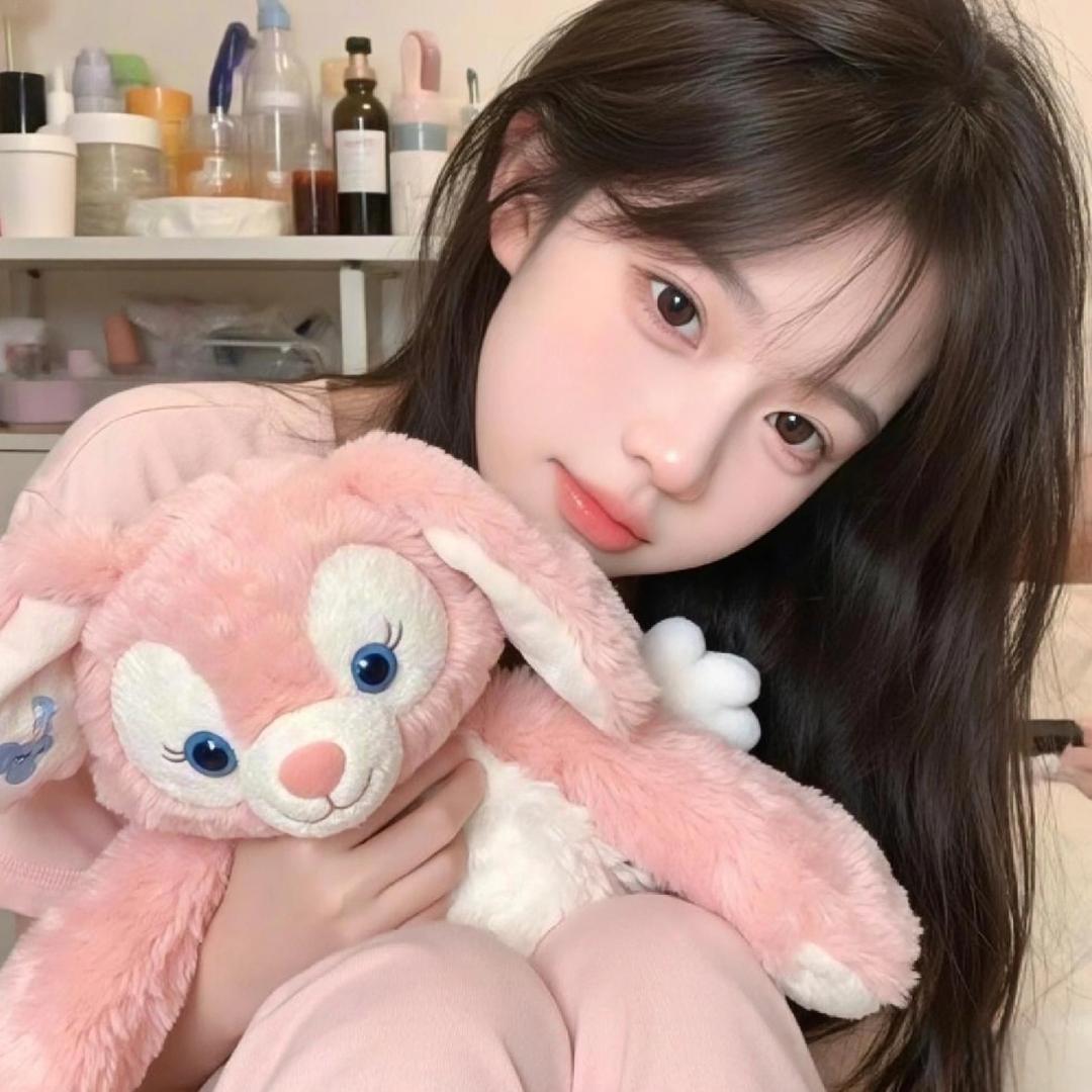 爱吃草莓蛋糕